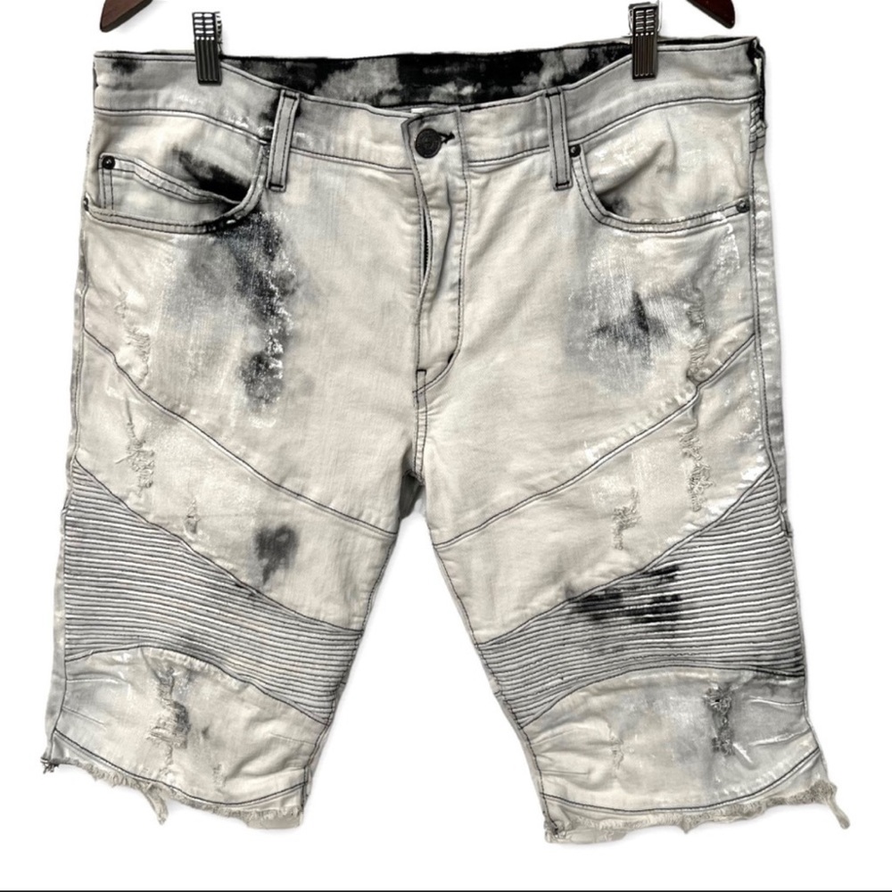 True Religion Black and White Distressed Men Jeans
